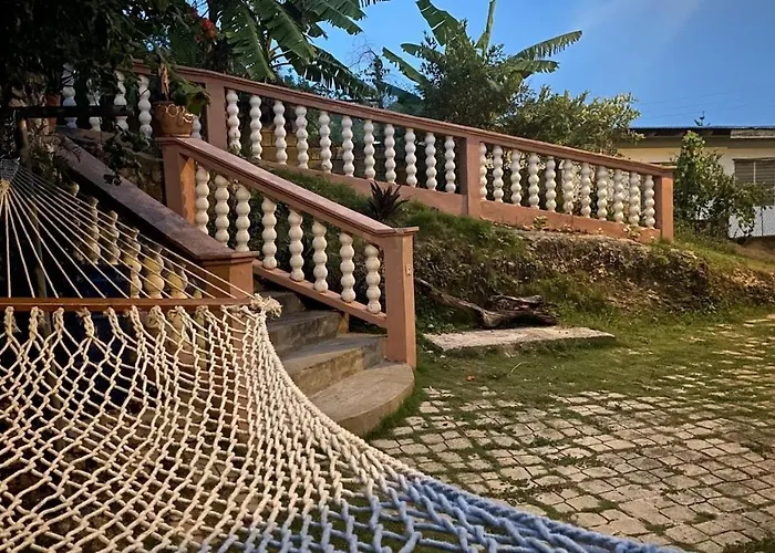 Yanceylargo- 4br Jacuzzi & Mountain Views Villa